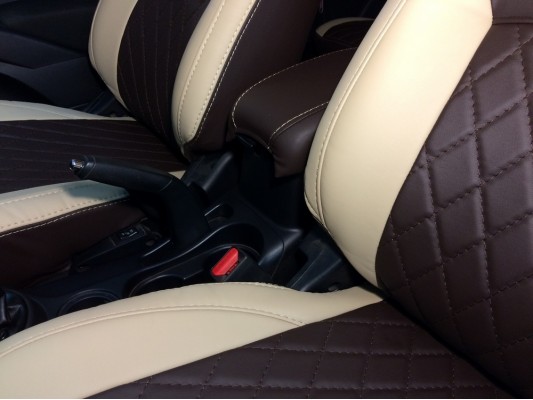 Авточехлы на Mitsubishi Outlander XL