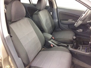 Авточехлы на Nissan Almera N16