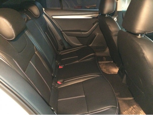 Каркасные авточехлы на Skoda Octavia A7 FL